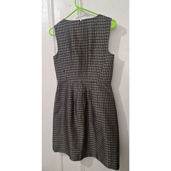 Banana Republic Womens Size 4 Gray Houndstooth Pockets Sheath Dress Silk Blend - Picture 7 of 10